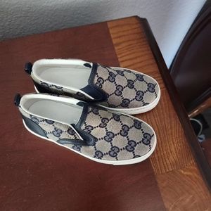 Gucci kids shoes